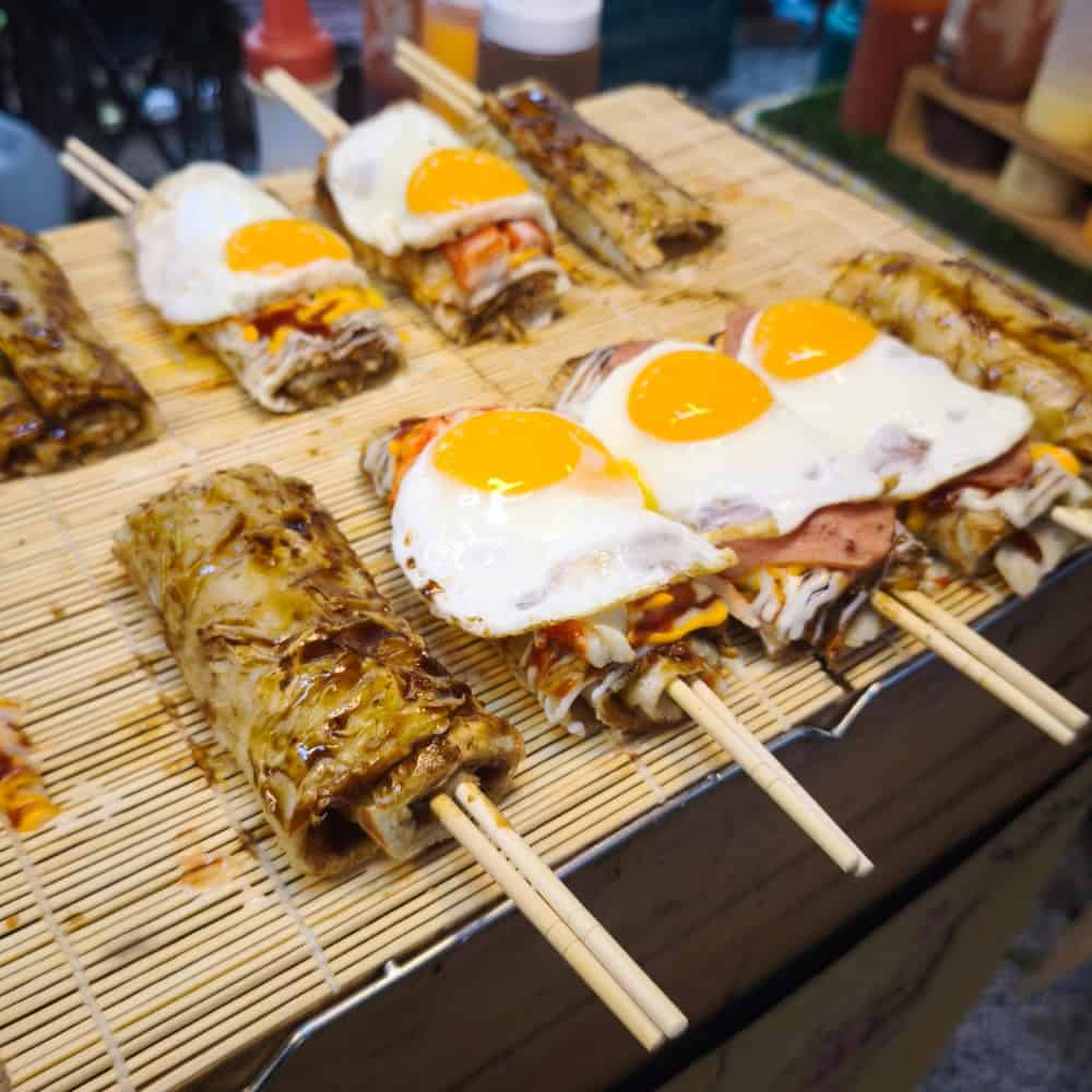 กาดบะป๊าว กาดมะพร้าว coconutmarket