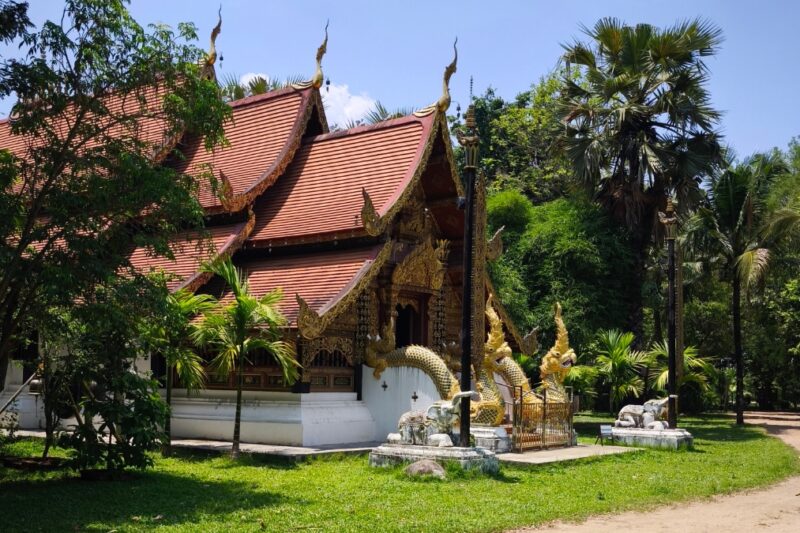วัดศรีดอนชัย ปาย: วัดงามคู่เมืองที่บอกว่าปายไม่ได้มีแค่ถนนคนเดิน!