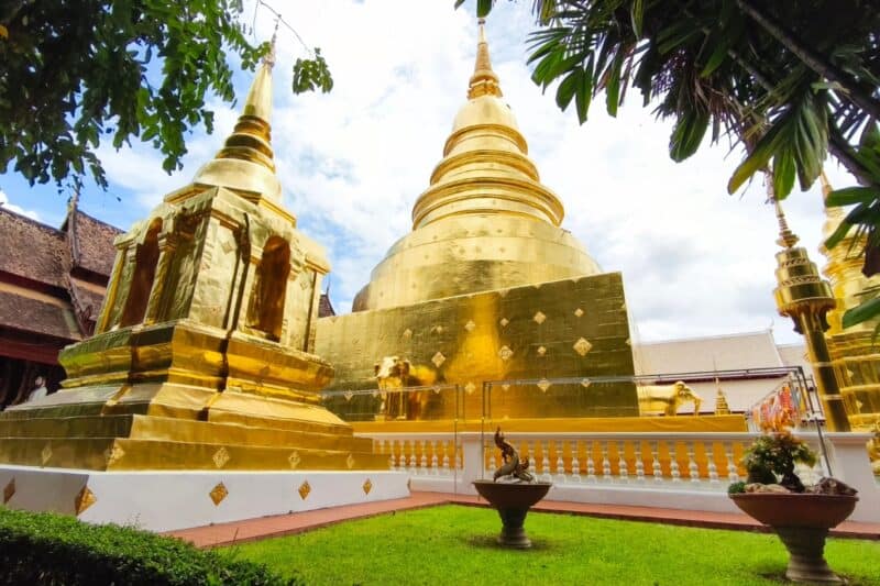 วัดพระสิงห์ เชียงใหม่: ลายแทงสายมูฉบับสมบูรณ์ ไหว้พระสิหิงค์ ชมวิหารลายคำ