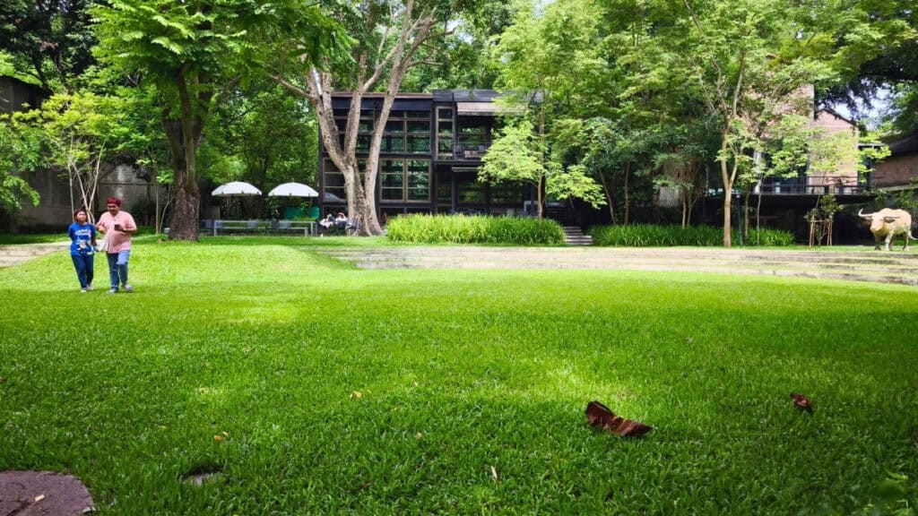 เก๊าไม้ล้านนา คาเฟ่โรงบ่ม สันป่าตอง เชียงใหม่