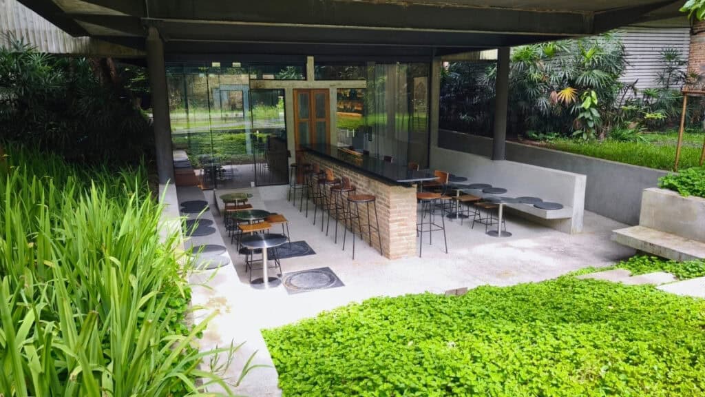 เก๊าไม้ล้านนา คาเฟ่โรงบ่ม สันป่าตอง เชียงใหม่
