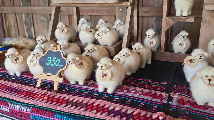 ตุ๊กตาขนแกะแท้ๆ