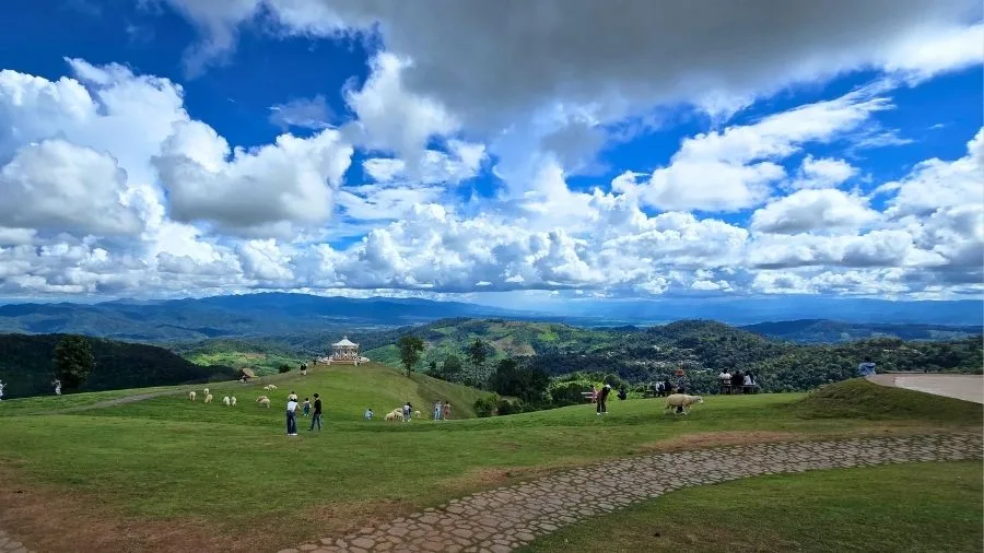 akha farmville