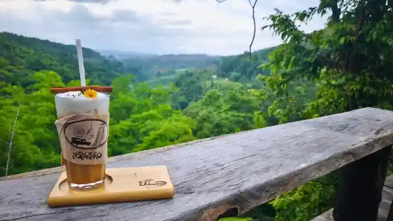 ชานมเพื่อนบ้าน (พม่า)