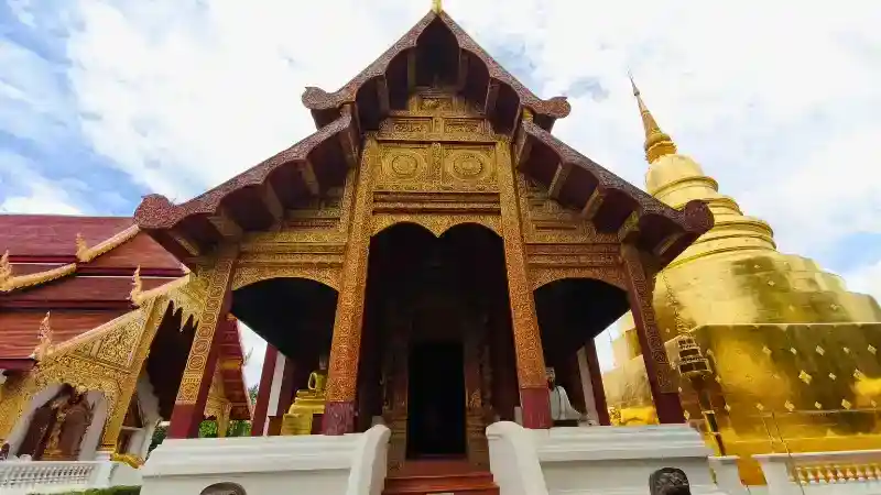 พระอุโบสถ (วิหารหลวง)